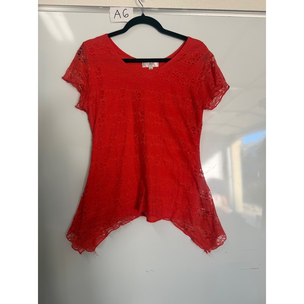 Shannon Ford New York Red Lace Sharkbite Hem Short Sleeve Top Large